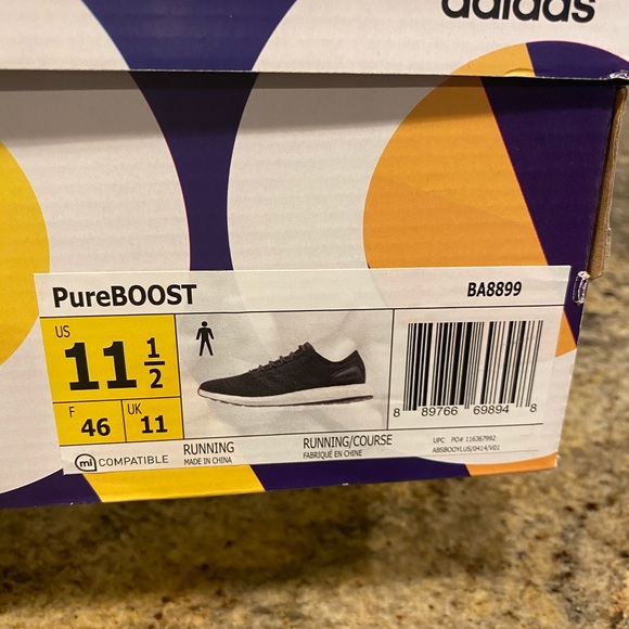 Adidas PureBoost - Picture 2 of 4